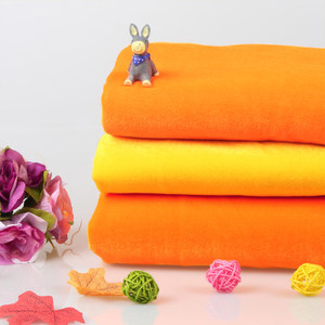 金黃禮贊 金絲絨與民俗黃棉布在傳統(tǒng)宗教與民俗裝飾中的加工與應(yīng)用